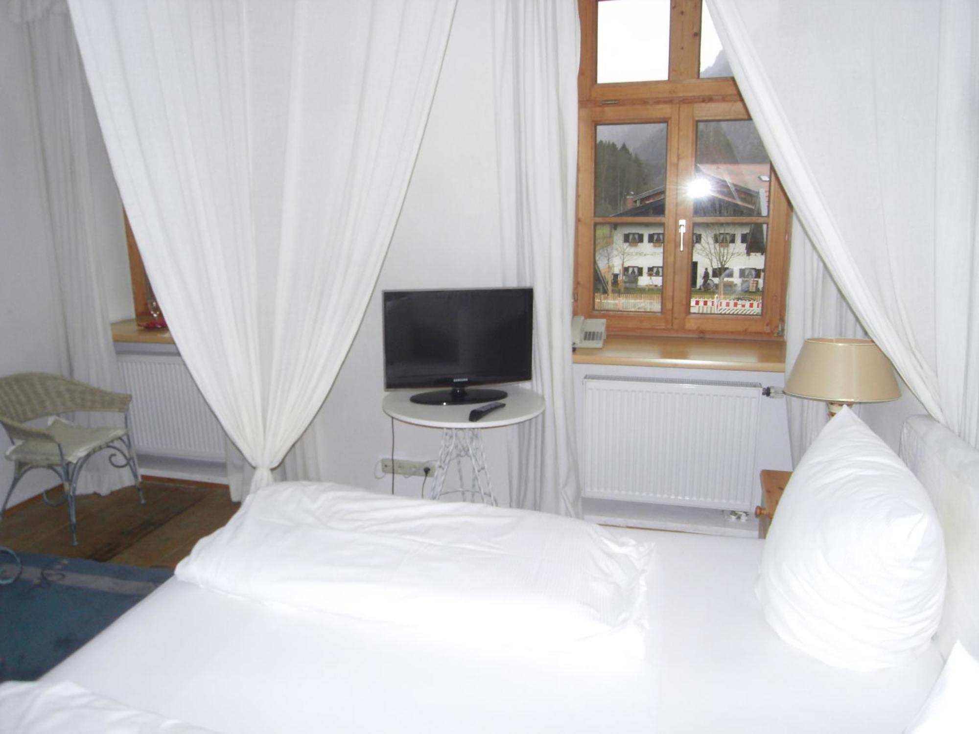 Posthotel Sachrang Екстериор снимка